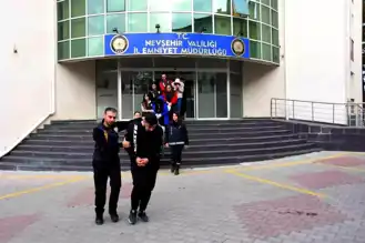 500 Milyonluk Dolandırıcılık Çetesi Çökertildi!