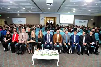 Yapay Zeka: Toplumsal Dönüşümün Gölge ve Işığı