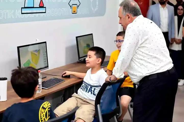 Talas'ta Espor ve İnovasyon Merkezi'ne Yoğun İlgi